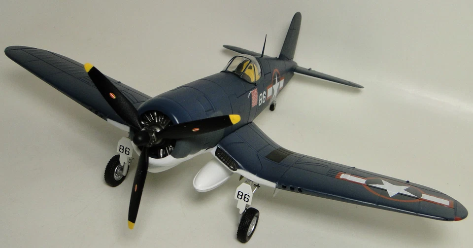 WW2 Flugzeug Metall1 48Modellflugzeug2Jäger17gebaut51Rüstung4Bomber18b f p - Bild 1 von 4