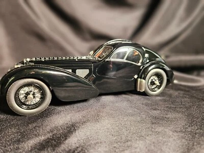 CMC 1938 Bugatti 57 SC Atlantic Coupe Black 1:18 Scale Inv. #3517 - Image 1 of 4