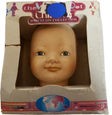 NUEVO EN CAJA Mangelsen’s The World Of Children 3 1/2” Cabeza de muñeca de porcelana ojos azules Foto 1 de 4