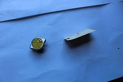 Subaru Impreza WRX STi 2005 tapa de llenado de refrigerante Foto 1 de 4