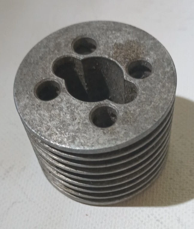 Nitro RC Truck / Car Cooling Head, Pre-owned Replacement Parts - R/C Deals As Is - Image 1 of 4