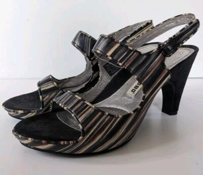 Sandalias de tacón Tsubo Ina para mujer 8,5 cómodas negras grises marrones beige pintadas Foto 1 de 4