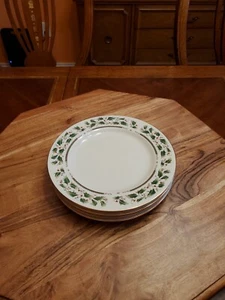 Plato de ensalada Holly Holiday de ROYAL LIMITED - Imagen 1 de 8