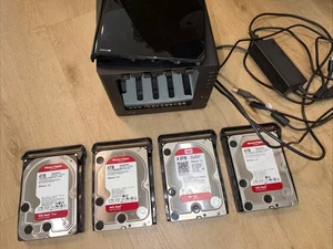 Synology DS916+ 4-Bay NAS 8GB RAM w/ 4x4TB WD Red - Picture 1 of 3