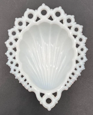 Westmoreland Lace Edge White Milk Glass Seashell Trinket Soap Footed Handle Dish - Image 1 of 4