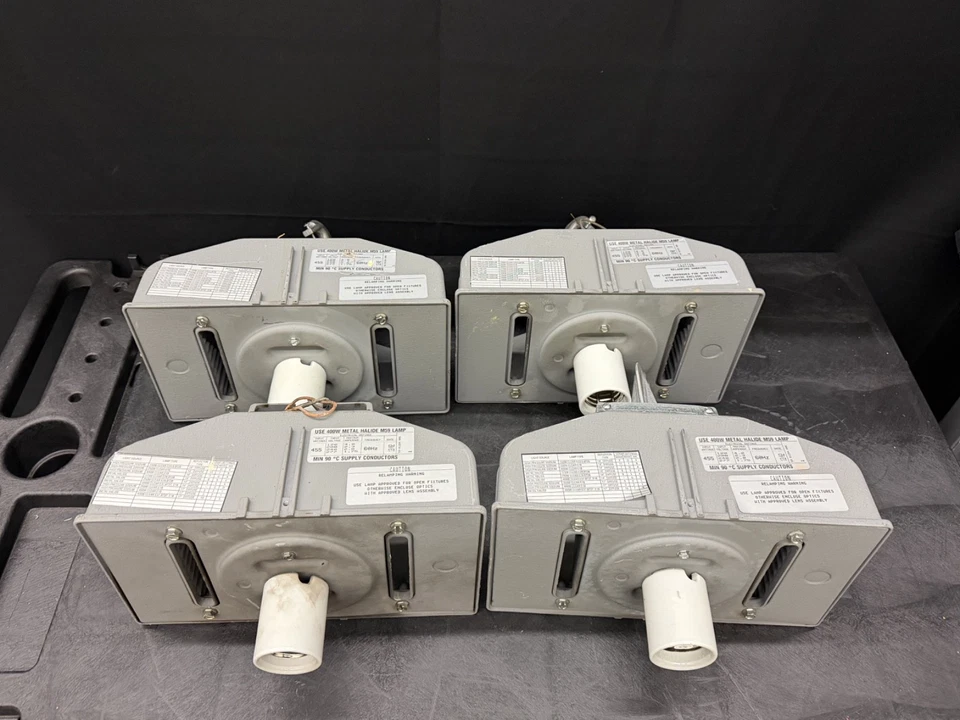 Kit de montaje de lastre de halogenuros metálicos Hubbell 400 vatios M59 High Bay lote de estacionamiento luz Foto 1 de 4