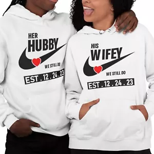 Hubby und Ehefrau Paar Kapuzenpullover, passende Jubiläums-Kapuzenpullover, Valentinstag - Bild 1 von 4