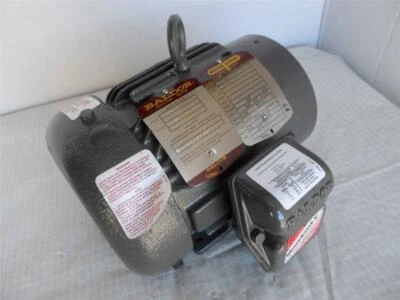 Baldor 1.5HP Motor Corrosion Protected 460V, 3450RPM, 3PH, M13C 93393994-001 New - Image 1 of 4