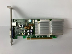 LEADTEK NVIDIA 6200 SE 64 MB LR2A13 rev B PCI-E x16 62A2066700-5BT-10T - Imagen 1 de 3