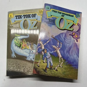 DEL REY ~L Frank Baum ~Book 8 & 12 Land of Oz Illustrated ~Lot of 2 Books~ PB - Picture 1 of 9