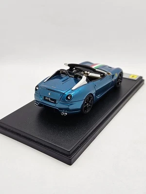FERRARI SA APERTA Metallic Grean Special Edition LOOKSMART LS383  1/43 1:43 - Image 1 of 4
