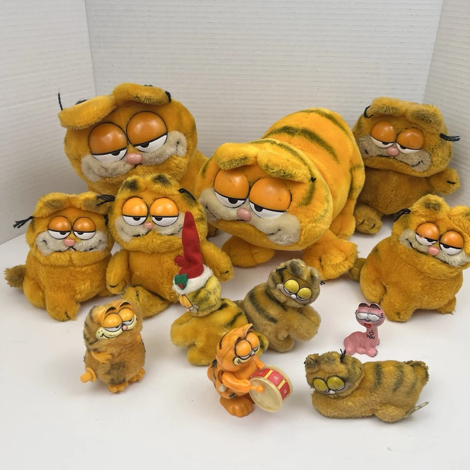 Lote de 9 y 3 juguetes de peluche de colección 1978-1981 Garfield The Cat Foto 1 de 4