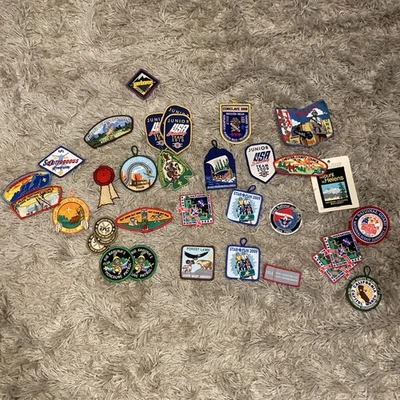 Assorted Scout Patches Random 2 Pack Trading Collecting Starter Pack  - Image 1 of 4