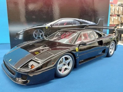 Kyosho Model Number:1/12 Ferrari F40 Lightweight LM - Image 1 of 4