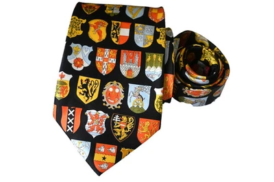 CORBATA DE SEDA PARA HOMBRE CON ESTAMPADO DE ESCUDOS MEDIEVALES ARTEFACTOS DE MUSEO  Foto 1 de 2