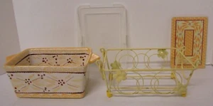 Temp-Tations Old World Yellow 7" Rectangular Baker Lid Metal Stand Trivet 1 Qt - Picture 1 of 8