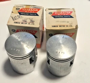2 NOS Yamaha YR1 YR2 YR3 61.75 mm Piston 235-11637-00-00 SL351 - Picture 1 of 1