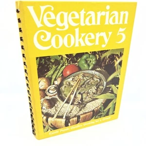 Vegetarian Cookery Book 5 Cookbook 1971 Hardbound Spiral Pacific Press Vintage - Picture 1 of 12