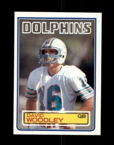 1983 Topps Football SET BREAK  #323 David Woodley 
