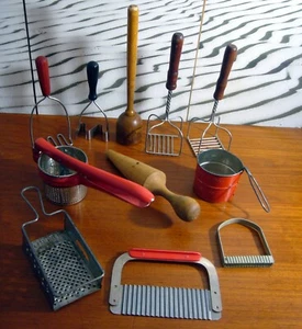 Vintage Lot 11 Kitchen Tool Utensil Gadgets Old Rustic Farmhouse Decor Primitive - Picture 1 of 7