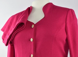 St. John Sz 14 Pink Fuchsia Knit Wool Blend Suit Set Blazer & Skirt Rhinestones - Picture 1 of 15