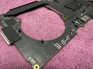 CARTE MÈRE APPLE MACBOOK PRO 16” A2485 M1 LOGICBOARD EMC 3651 - Photo 1/2