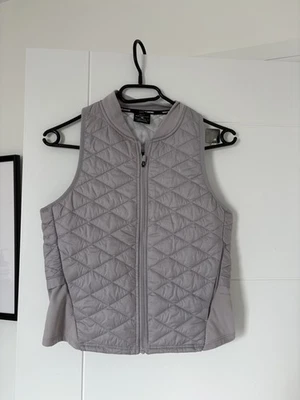 Women’s Nike Running Vest Body Warmer Gilet Size XS  Grey - Image 1 of 3