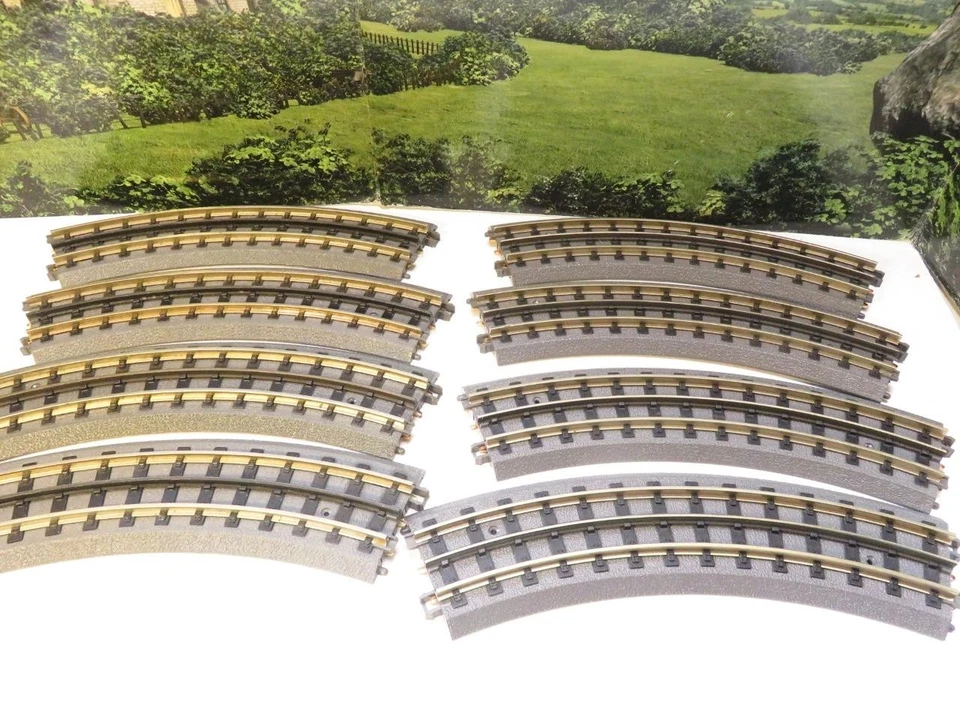 MTH TRAINS - 40-1002 REALTRAX 031 CURVE TRACKS- 8 PCS -SOLID RAIL (2)- LN - S8 - Image 1 of 1