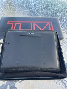 TUMI Alpha Black Padded Laptop Tablet iPad Case Sleeve for Travel Backpack Rare - Picture 1 of 13