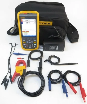 Fluke 125B/NA Industrial ScopeMeter Handheld Oscilloscope with Bus Health Test - Image 1 of 4