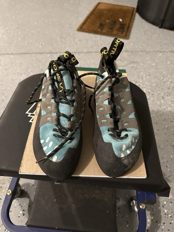 Zapatos de escalada La Sportiva Tarantulace verde azulado/gris talla 7 EE. UU. | Gran agarre Foto 1 de 4