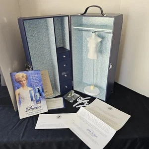 Franklin Mint Case/Trunk for Princess Diana doll and Accessories - Picture 1 of 23