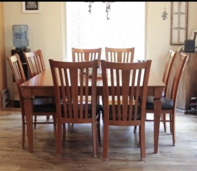 Juego de comedor Canadel 60” mesa cuadrada con 8 sillas asientos de cuero personalizado Foto 1 de 4