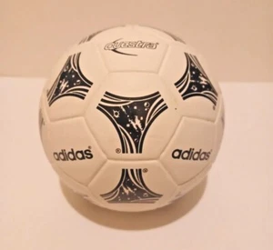 adidas Questra World Cup 1994 USA Mini Soccer Ball (SIZE 1) - Picture 1 of 1