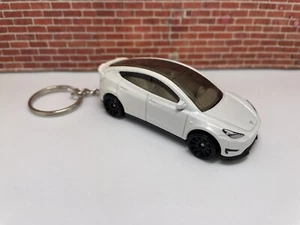 LLAVERO PARA TESLA MODELO Y EV BLANCO ELÉCTRICO SUV AUTO COCHE LLAVES LLAVERO ANILLO CORDÓN - Imagen 1 de 2