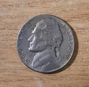 1949 THOMAS JEFFERSON NICKEL FIVE CENTS PHILADELPHIA AMERICA USA MM4 - Picture 1 of 2