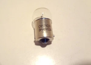 LAMPADINA MICROSCOPIO OLYMPUS HOSOBUCHI OP-2106 3-6 VOLT 2A #GB4 - Foto 1 di 2