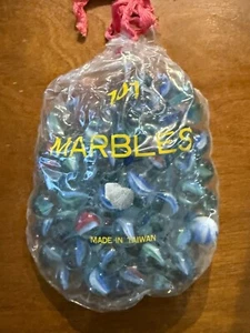 Vintage 101 Glass Marbles w/ 1 Shooter in original bag Taiwan - Picture 1 of 2
