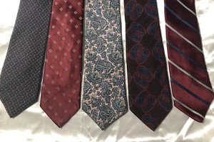 Lot of 5 Mens Silk Ties - Picture 1 of 3