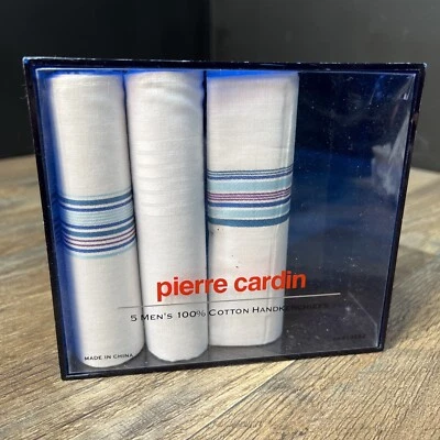Lenços masculinos Pierre Cardin Hankies 3 brancos caixa aberta - Imagem 1 de 4