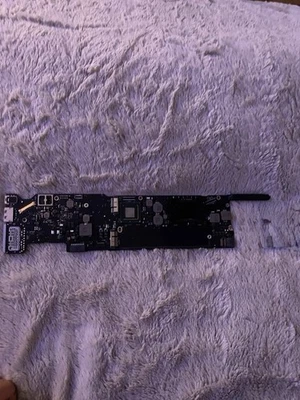 MacBook Logic board A1466/1369  - Bild 1 von 2
