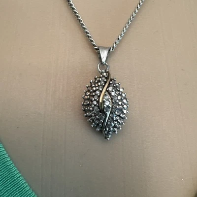 "Fino colgante vintage de diamantes en forma de marquesa de plata de ley 925 con cadena de 18""" Foto 1 de 4