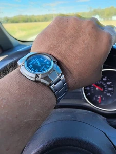 Vintage CASIO HD Silver Tone Quartz Analog with Date Watch #MTP3036  - Picture 1 of 9