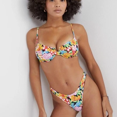 Nuevo con etiquetas Top de bikini For Love & Lemons Tiana talla extra pequeña XS floral  Foto 1 de 4