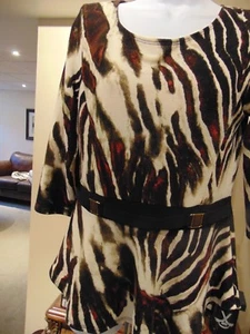 FRANK LYMAN Women's Animal Print Top Fax Belt Sz 8 - Picture 1 of 4