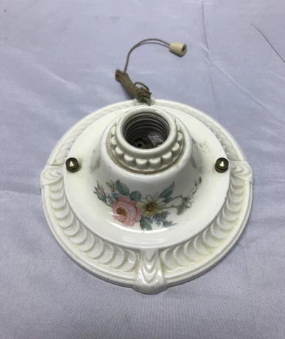VTG Victorian Ceramic Single Ceiling Flush Mount Floral Light Fixture 115-23B Cover