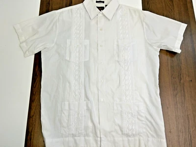 Camisa Mark II Para Hombres XL A Medida Blanco Encaje Acentuado Botón Manga Corta Bolsillos Foto 1 de 4
