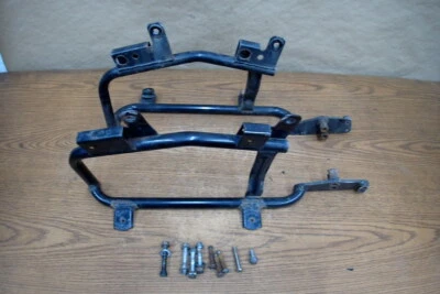 2003 YAMAHA V-STAR XVS650 SADDLEBAG SADDLE BAG MOUNT MOUNTING BRACKET - Image 1 of 4