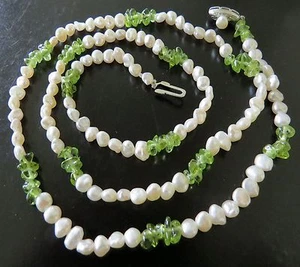 STUNNING PERIDOT & SEED PEARL NECKLACE SILVER CLASP 27" - Picture 1 of 8