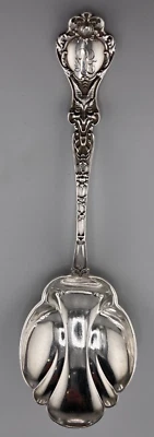 CUCHARA DE SERVIR ALVIN PLATA ESTERLINA NUREMBERG festoneada Foto 1 de 4